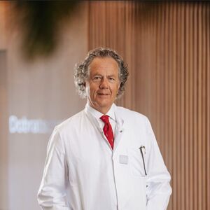 Wissenschaftlicher Leiter der Schlafmedizin, Dr. Bruno Pramsohler, im kärntner ressort BLEIB BERG