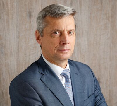 Korruption in der Politik
Mandatsmissbrauch
Politisches Engagement
Interessenvertretung
Transparency International Korruptionsindex
Transparenz in der Politik
Antikorruptionsexperte
Gesetze gegen Korruption
Politiker und Wirtschaft
Verhaberung in Österreich
Korruptionsbekämpfung
Transparenzregister
Amtsträger im Strafrecht
Politische Einflussnahme
Politischer Lobbyismus
Korruptionsvorwürfe
Politische Ethik
Österreichische Politiklandschaft
Korruptionsindizes
Korruptionsprävention