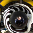 Bau von elektronischen Motoren bei ELIN in Weiz. Green-Tech-Betriebe sorgen für Klimaschutz und Wachstum.
