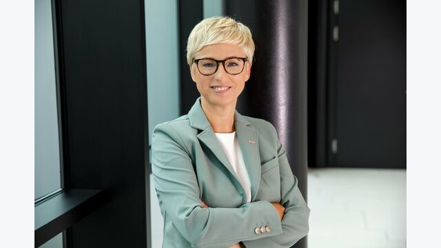 Doris Hummer, Präsidentin der Wirtschaftskammer Oberösterreich, plädiert für Maßnahmen, um die Wirtschaft zu stützen.