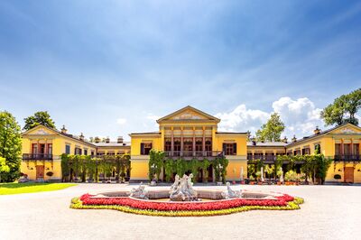 Bad Ischl, europäische Kulturhauptstadt 2024, und die Kaiservilla präsentieren sich mit kaiserlichem Flair.