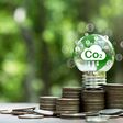 Besonders von CO2-Reduktionsmaßnahmen betroffen sein werden die Mineralölsteuer, die Kohle- und Erdgasabgabe, die EU-Emissionszertifikate, die CO2-Abgabe und die Einnahmen nach dem Mineralrohstoffgesetz.