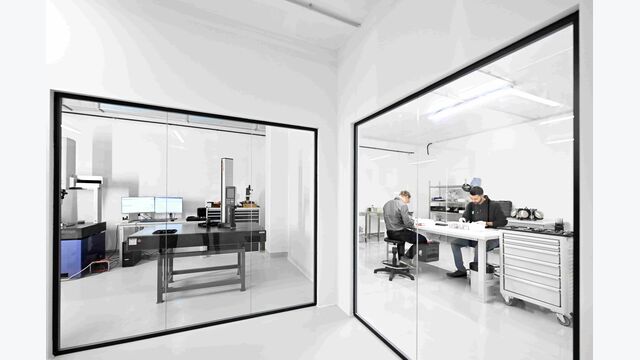 Räume mit Mitarbeitern des Start-ups Gate Space auf dem Flughafen-Areal des Flughafens Wien.