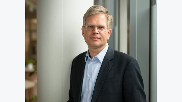 ams OSRAM-CEO Aldo Kamper im Portraitbild