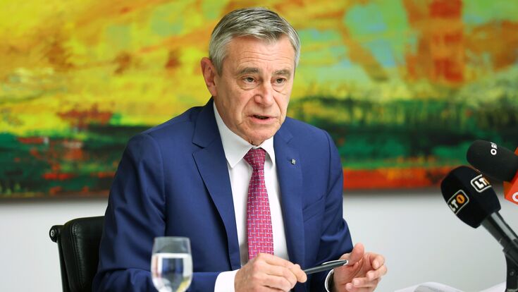 © RLB OÖ RLB OÖ-Generaldirektor Heinrich Schaller bei der heutigen Pressekonferenz