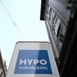 Das Logo der Hypo Vorarlberg am Wiener Firmensitz