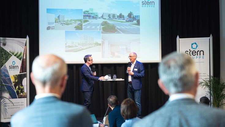 © DIETER HAWLAN Bei ihrem Press Day 2025 präsentiert die Stern-Gruppe das geplante neue Stern Center in Gmunden.