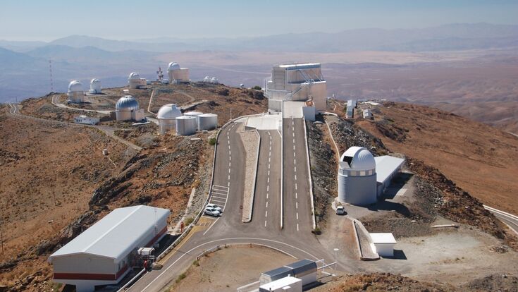 © ESO Luftansicht La Silla Observatorium in Chile