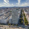 Luftansicht auf den Ringturm in Wien, Sitz der Vienna Insurance Group