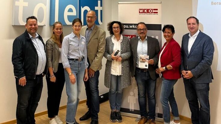 EPU Safety Breakfast in der WK-Bezirksstelle Villach Gruppenfoto.