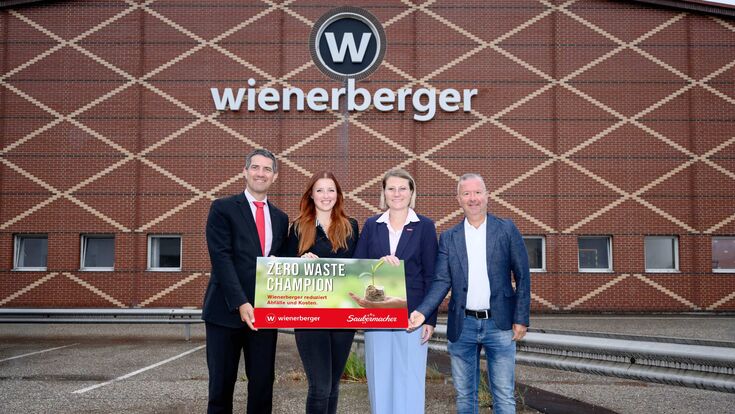 Ralf Mittermayr, CEO Saubermacher; Cornelia Milchram, Umwelt- und Abfallbeauftragte & Zero Waste Ambassador; Ulrike Pichler-Knaus, Zero Waste Consultant Saubermacher; Stefan Steinlechner, Head of Total Quality Management & Sustainability, wienerberger Österreich
