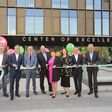 Eröffnen feierlich das Center of Excellence: WKO Steiermark Direktor Karl Heinz Dernoscheg, WIFI Institutsleiter Martin Neubauer, Landesrätin Claudia Holzer, Landeshauptmann-Stellvertreterin Manuela Khom, WIFI Kurator Markus Kohlmeier, WKO Steiermark Präsident Josef Herk sowie die beiden Grazer Stadträte Kurt Hohensinner und Manfred Eber