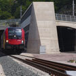 Koralmbahn vor Inbetriebnahme Zug im Portal in Kärnten