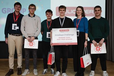 Das Team Heliotherm bei der Circularity Challenge in Innsbruck 2025.