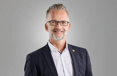 Christian Razenberger, Generali Oberösterreich