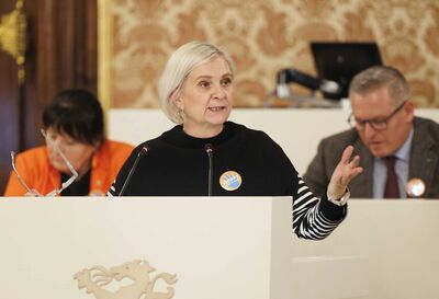 Klubobfau Claudia Klimt-Weithaler (KPÖ) am Dienstag, 25. November 2025, während einer Sitzung des Landtags Steiermark im Landhaus Graz.