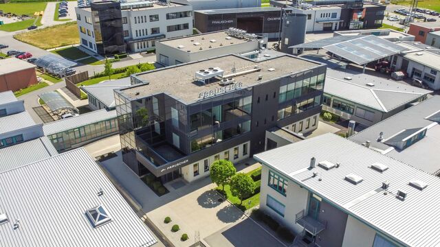 Luftansicht auf Frauscher Sensor Technology, Standort Österreich