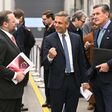 Staatssekretär Josef Schellhorn (NEOS), Wirtschaftsminister Wolfgang Hattmannsdorfer (ÖVP) und Infrastrukturminister Peter Hanke (SPÖ) am Freitag, 16. Jänner 2026, anl. der PK des Wirtschaftsministeriums "Industriestrategie Österreich 2035" in Wien.