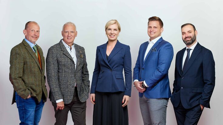 Christian Stano, Gerhard Eisenkölbl, Helena Skrbič-Sambolec, Martin Proprentner, Gábor Kopasz vom Kranverleiher prangl