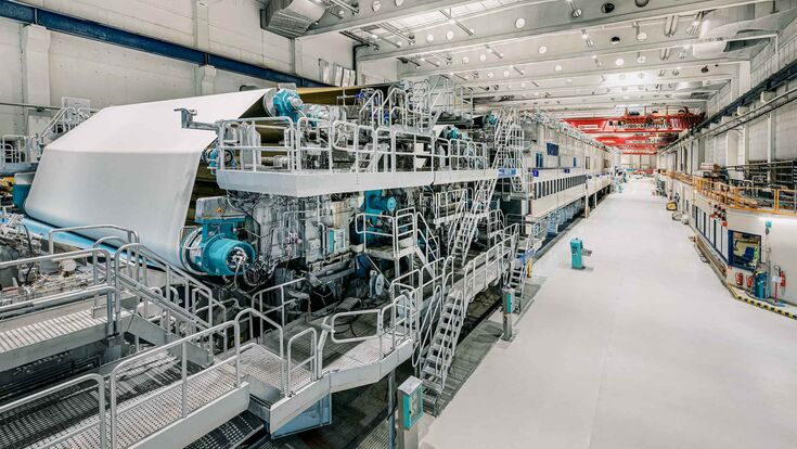 Führerseite der umgebauten PM11 Papiermaschine der heinzel group in Laakirchen