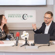 Andreas Kern, Obmann der Fachgruppe Immobilien- und Vermögenstreuhänder in der WKO Steiermark, und Obmann-Stellvertreterin Katharina Waidacher präsentieren Immobilienpreisspiegel Steiermark 2026