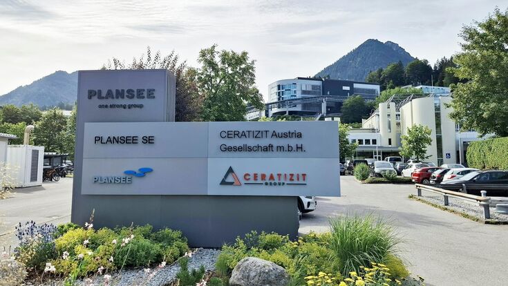 Eine Außenaufnahme der Firma Plansee und Ceratizit Austria, aufgenommen am Dienstag, 7. Juli 2026 in Breitenwang bei Reutte.